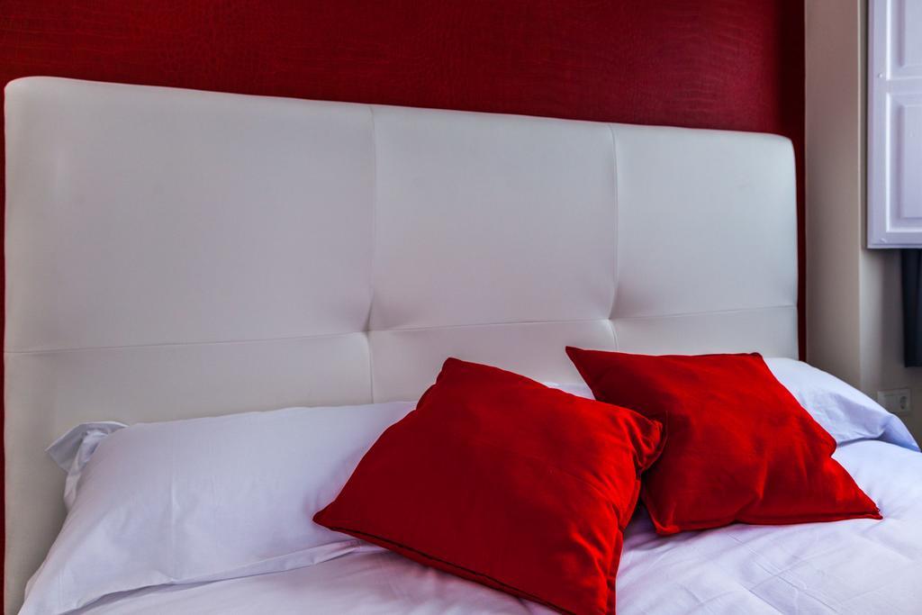 Apartamentos Valentina Deluxe 3000 Grenade Chambre photo